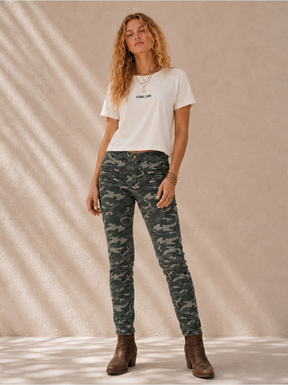 Free People Camo Skinny Pants Size 25 Moto Zip Pockets Ankle Zips Stretch